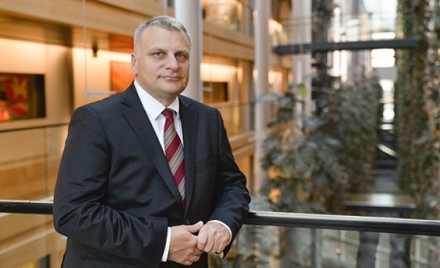 Разговорът между България и Турция трябва да бъде пренесен