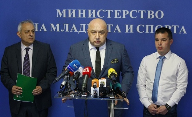 Началните часове на две от предстоящите три дербита между ЦСКА