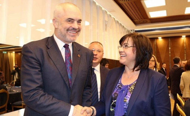 Лидерът на БСП Корнелия Нинова продължи Балканската си обиколка с
