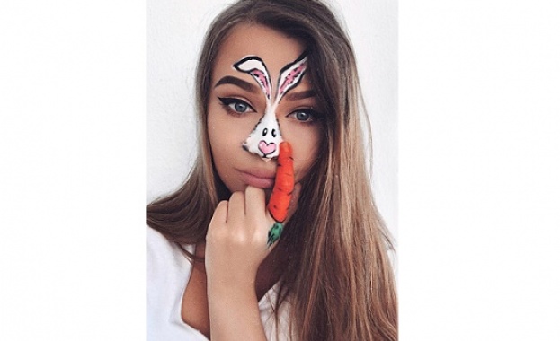 22 годишната гримьорка от Литва Моника Фальорк прави изкуство с