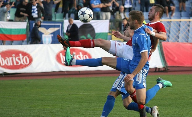 Левски постигна изключително стилна победа срещу ЦСКА в първия полуфинален