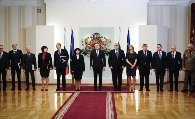 Президентът Румен Радев свиква на 19 април 2018 г от