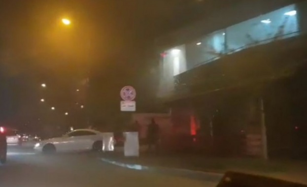 Пожар унищожи дюнерджийница в пловдивския квартал Христо Смирненски снощи предаде