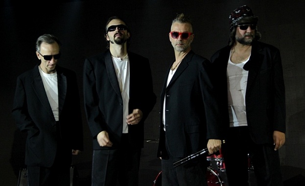 Гответе се за 5 часово историческо шоу с четирите култови банди