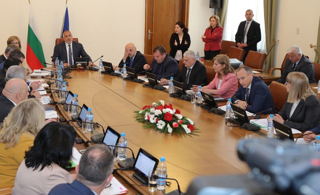 Няма да се спирам в подробности и детайли на изказването