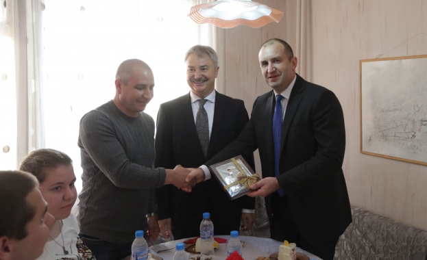 Има нужда от много по сериозно отношение към икономическото развитие на