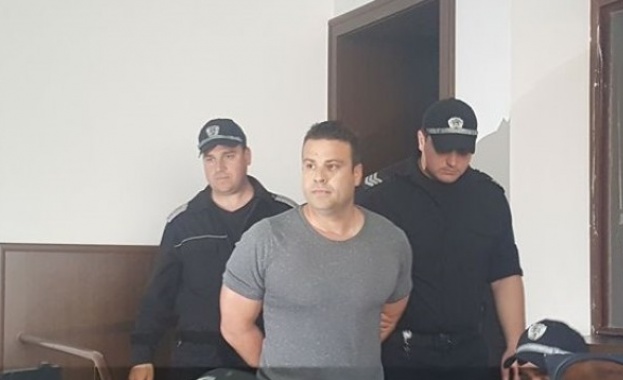 Съдът в Пловдив остави в ареста шефа на РУ Раковски