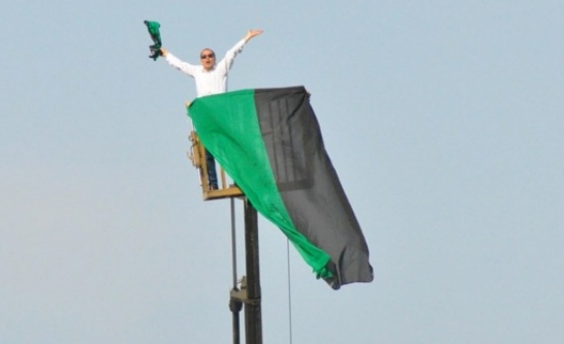 Футболните привърженици са готови да сторят и немислимото само за