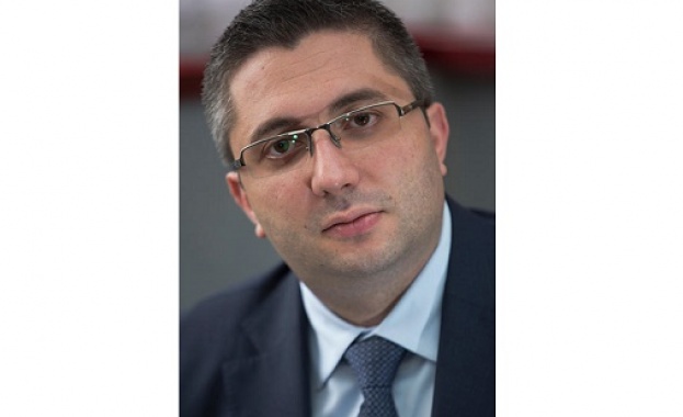 Утре 1 май министърът на регионалното развитие и благоустройството