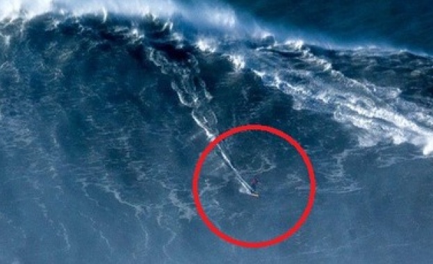 Бразилският сърфист Родриго Кокса стана първият човек, яхнал вълна с