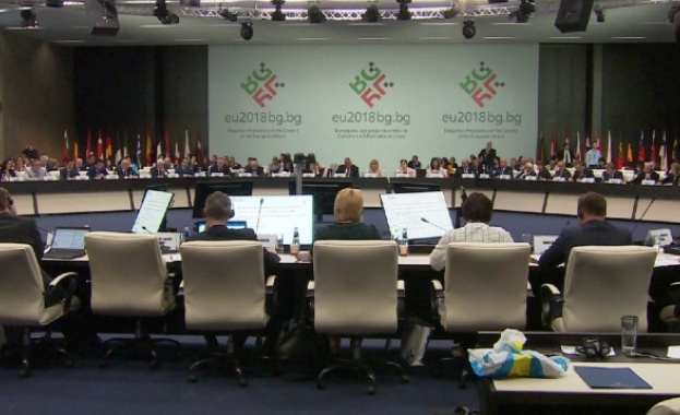 Европейската комисия ще приеме три директиви във връзка с решаването