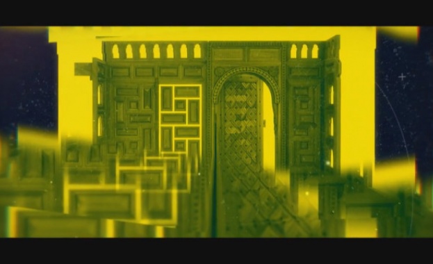 Започва строителството на Бронзовата къща на мястото на бившия мавзолей