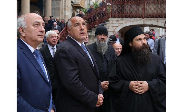 Министър председателят Бойко Борисов приветства духовниците по случай храмовия празник