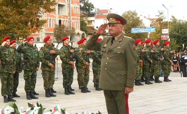 Този парад е по специален днес се навършват 140 години от