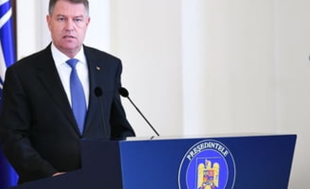 Румънският президент Клаус Йоханис бе глобен днес от Националния съвет
