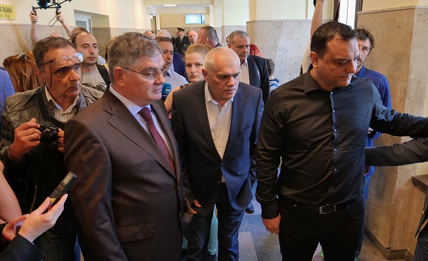 Министрите на вътрешните работи и на транспорта информационните технологии и