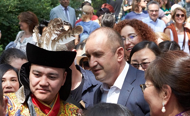 Азиатските страни са естествен партньор на България защото ние сме