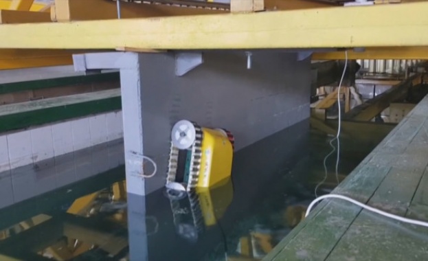 Български робот ще открива взривове по движещи се кораби Разработката