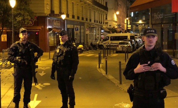 Френската полиция е започнала разследване за тероризъм след нападението с