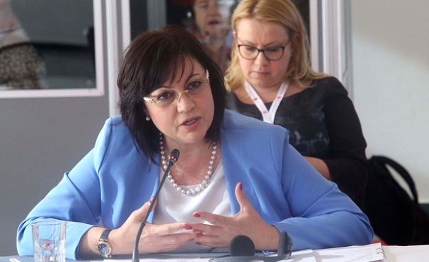 Нинова: Думите на всички политици, че се грижим за хората, не бива да са голи декларации Нинова: Думите на всички политици, че се грижим за хората, не бива да са голи декларации