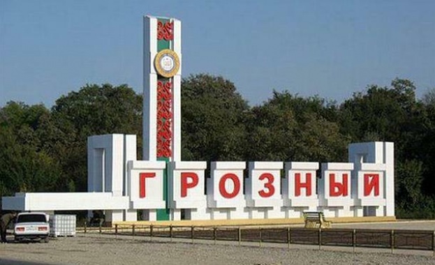 При нападението срещу православната черква в Грозни са убити двама