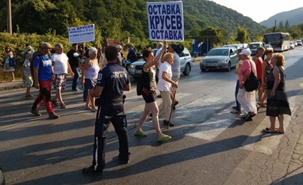 Жителите на село Владая ще блокират пътя Е79 заради нерешените