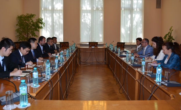 Заместник министърът на транспорта информационните технологии и съобщенията Велик Занчев