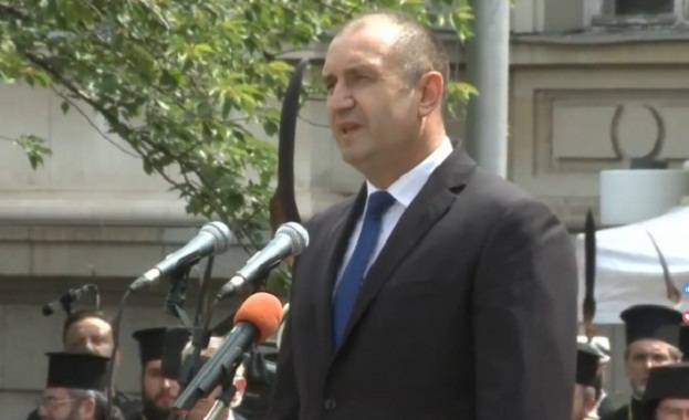 Невежеството няма празник но то заема всеки сантиметър опразнен от