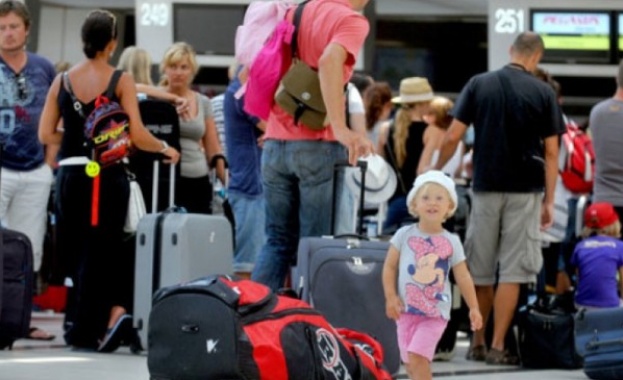 Руските туристи задържат интереса си към България на нивото на