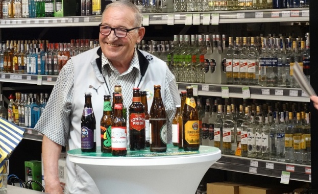 Над 400 вида бира от 22 държави представи компанията преди