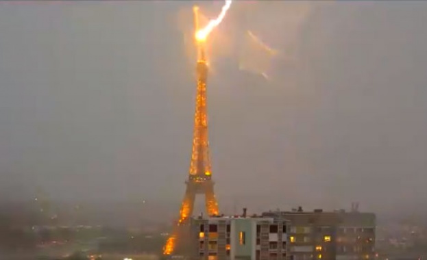 37 годишен мъж беше намерен удавил се в колата си в