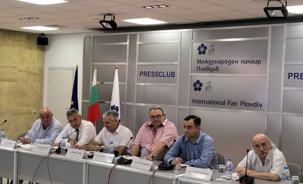 Кръгла маса Карл Маркс 200 години по късно организирана от