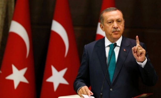 Турският президент Реджеп Ердоган ще отмени извънредното положение в страната