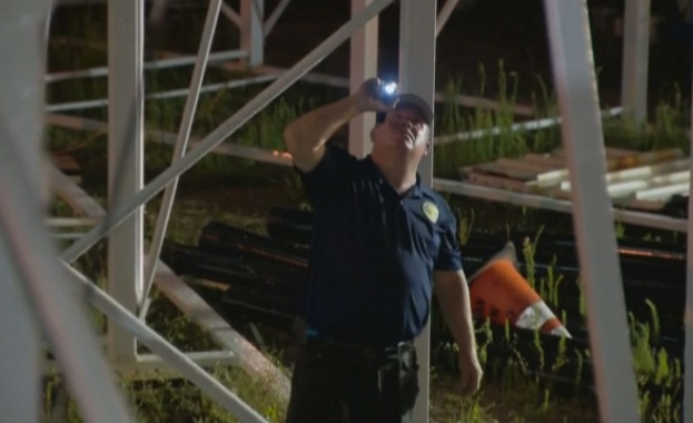 Шестима души са откарани в болница след като скоростно влакче