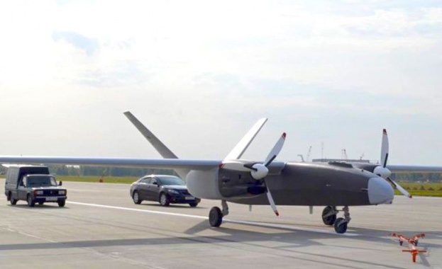 Руският боен дрон се задвижва от два витлови двигателя и