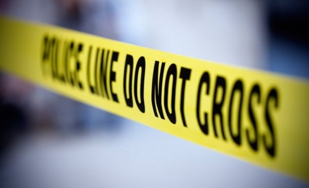 Един човек е загинал а трима души са били сериозно