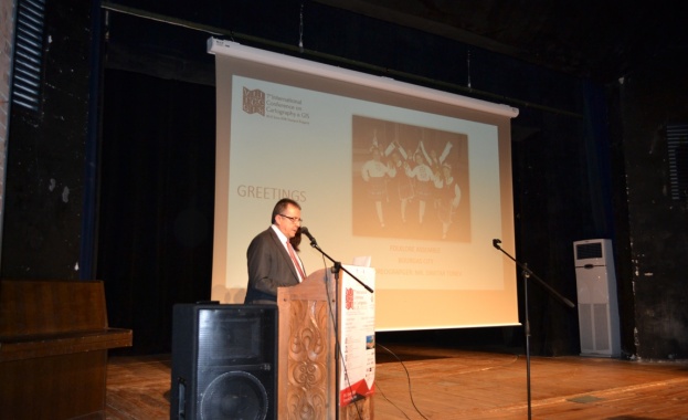 Очакваме дейностите по преобразуването на картата на възстановената собственост в