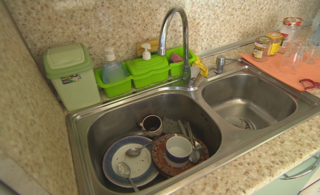 Тетевен е без вода в продължение на седмици Хората във