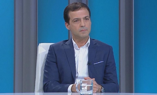 Д р Венелин Герганов е световноизвестен неврохирург с практика на старши