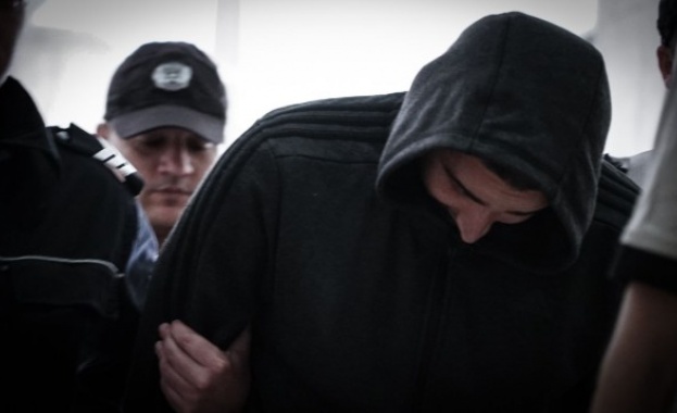 25-годишният Йордан Исаев, задържан заради инцидента на националния стадион, при
