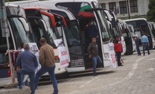 Премиерът Бойко Борисов разпореди законопроектът за създаването на Българска автомобилна