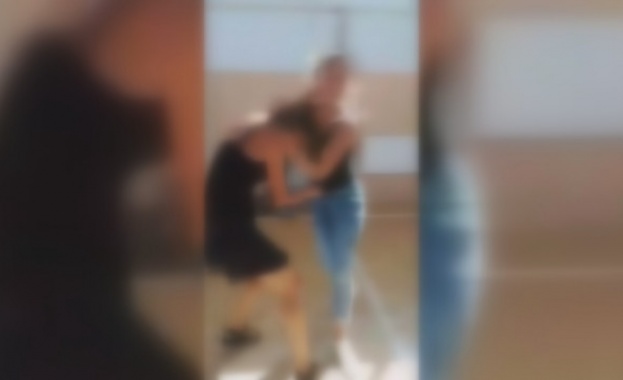 В социалните мрежи отново се разпространява видеоклип на който се