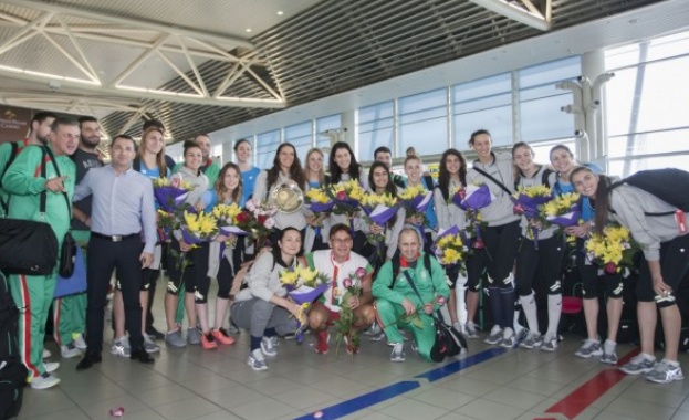 Женският национален отбор по волейбол се цели в място сред