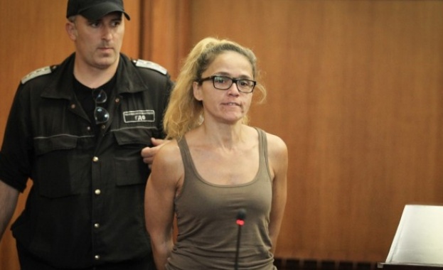 Специализираният наказателен съд заседава по искането на Десислава Иванчева за