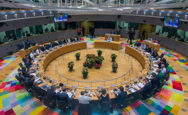 Европа ще отпусне повече средства за справяне с миграцията