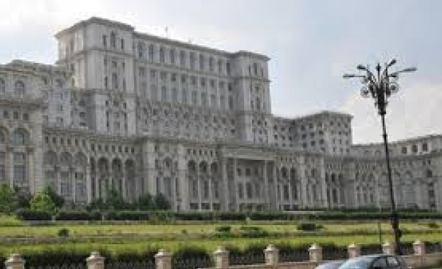 За разлика от България където днес токът поскъпна с над