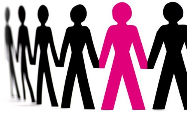 Служителите са най щастливи около три и половина следобед когато предусещат