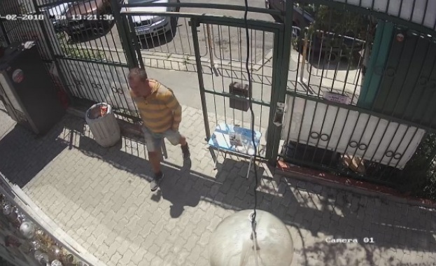 Нагла кражба на дарения за болно дете от детска футболна