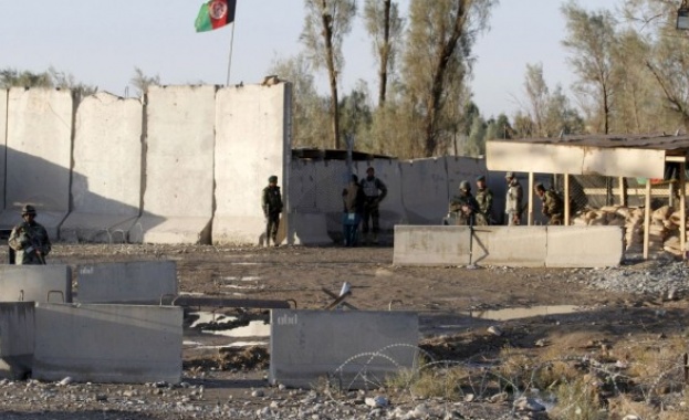 Базата на международните коалиционни сили на летище Кандахар, Афганистан, е