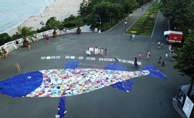 Жители и гости на българското Черноморие искат забрана на пластмасовите